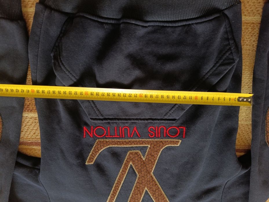 Кофта Louis Vuitton
