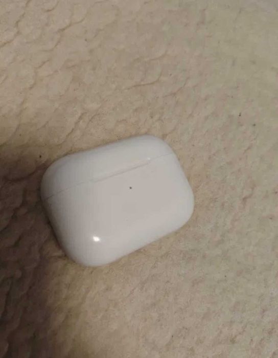 Apple airpods pro A2190 оригінал кейс зарядний робочий