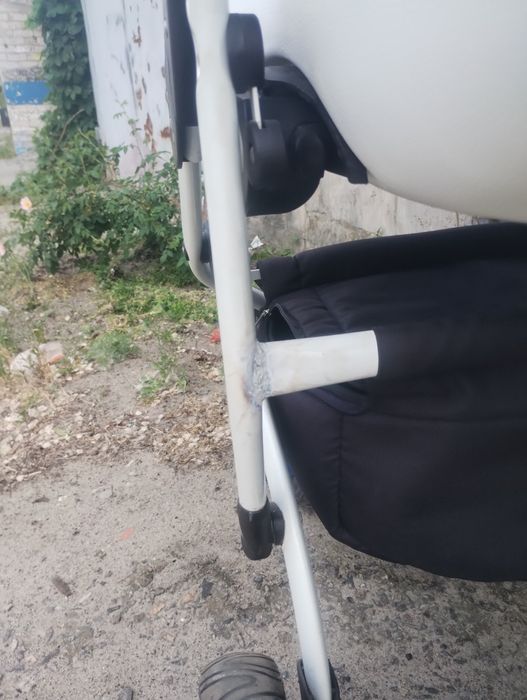 Продам коляску 2в1