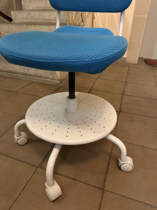 Стул доя школьника