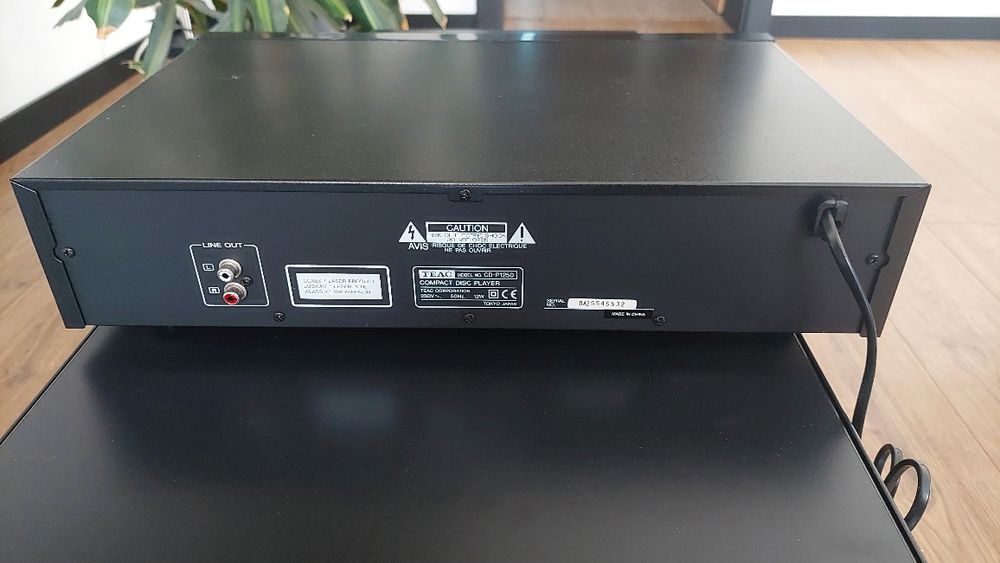 Teac cd-p1250 compact