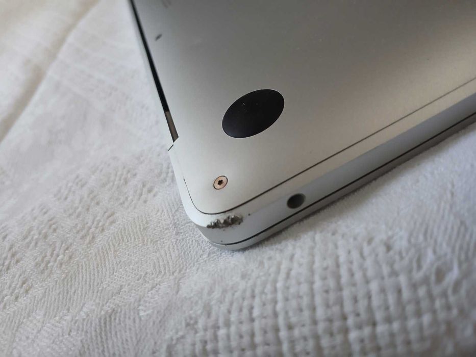A2179 MacBook Air 2020 intel iCloud - Locked  >НА ЗАПЧАСТИНИ<