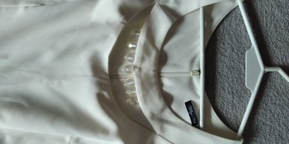 Suknia biała rozmiar 40 uroczystość ślub skromna sukienka