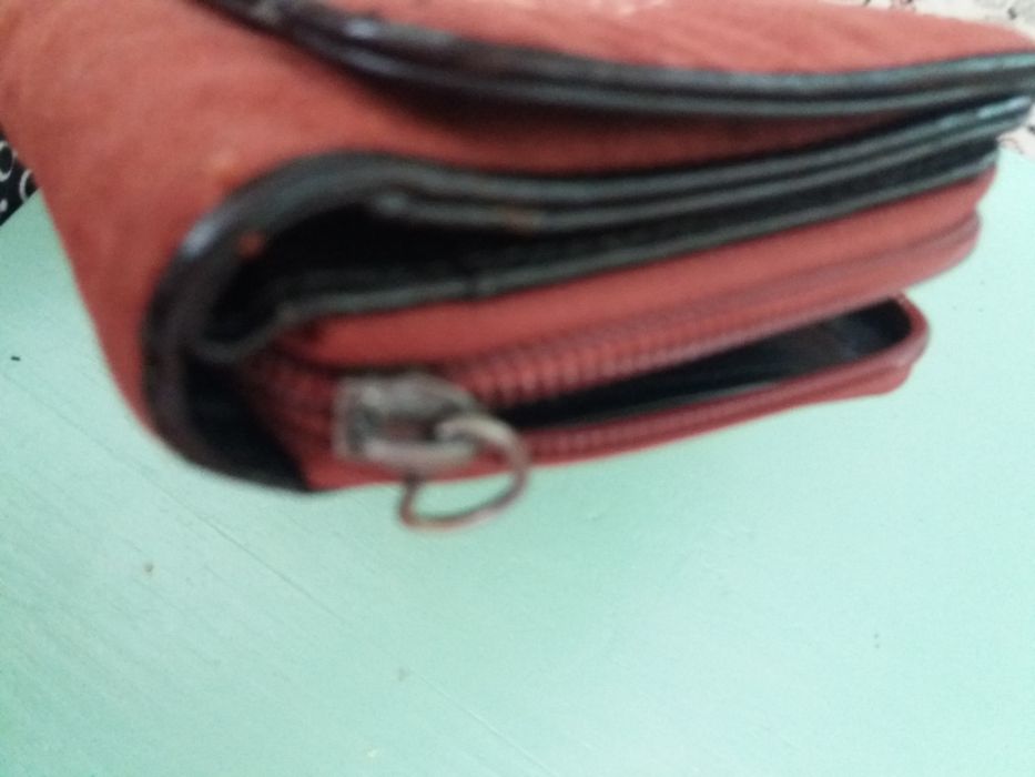 Carteira castanha grande