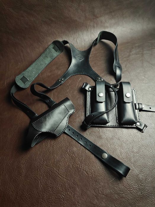 Шкіряна кобура для CZ 82, кобура на CZ 82, кобура із скобою, CZ-82, CZ-83, VZ, оперативна кобура для CZ 82 / 83