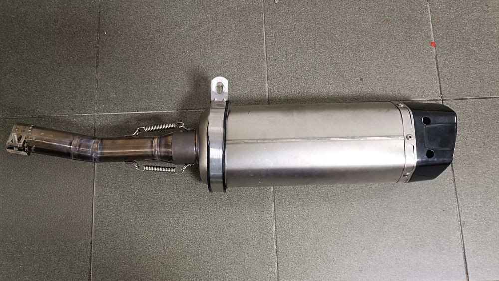 Ponteira e tubo Escape FR Exhaust