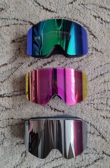 нові сонцезахисні гірськолижні/ сноубордичні окуляри anti-fog , UV Pro