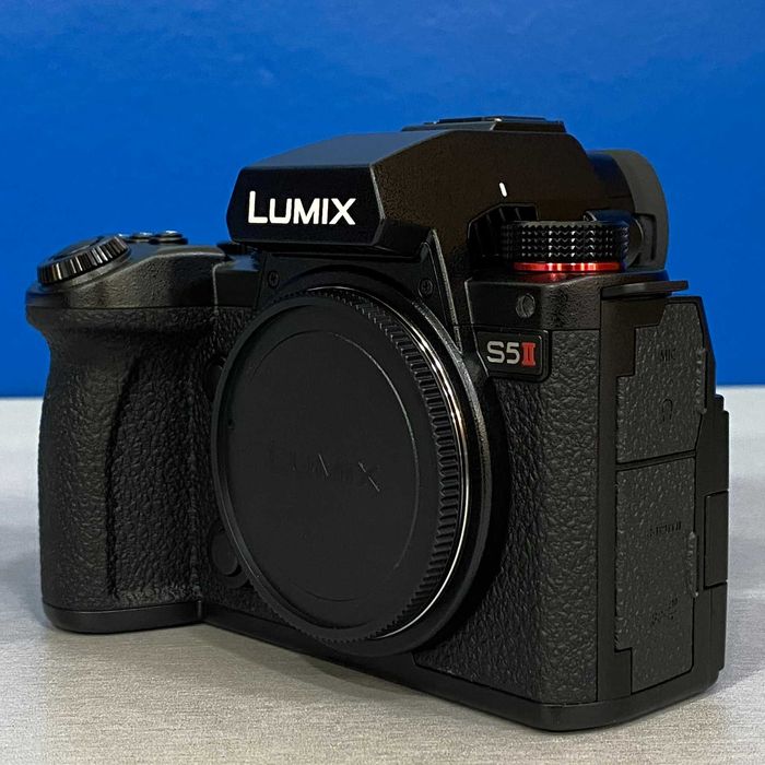 Panasonic Lumix DC-S5 II (Corpo) - 24.2MP - NOVA - 3 ANOS DE GARANTIA