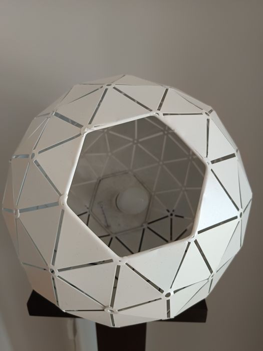 Candeeiro Bola Branco