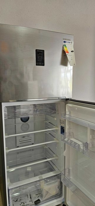 Frigorífico 2 Portas Com Congelador Samsung