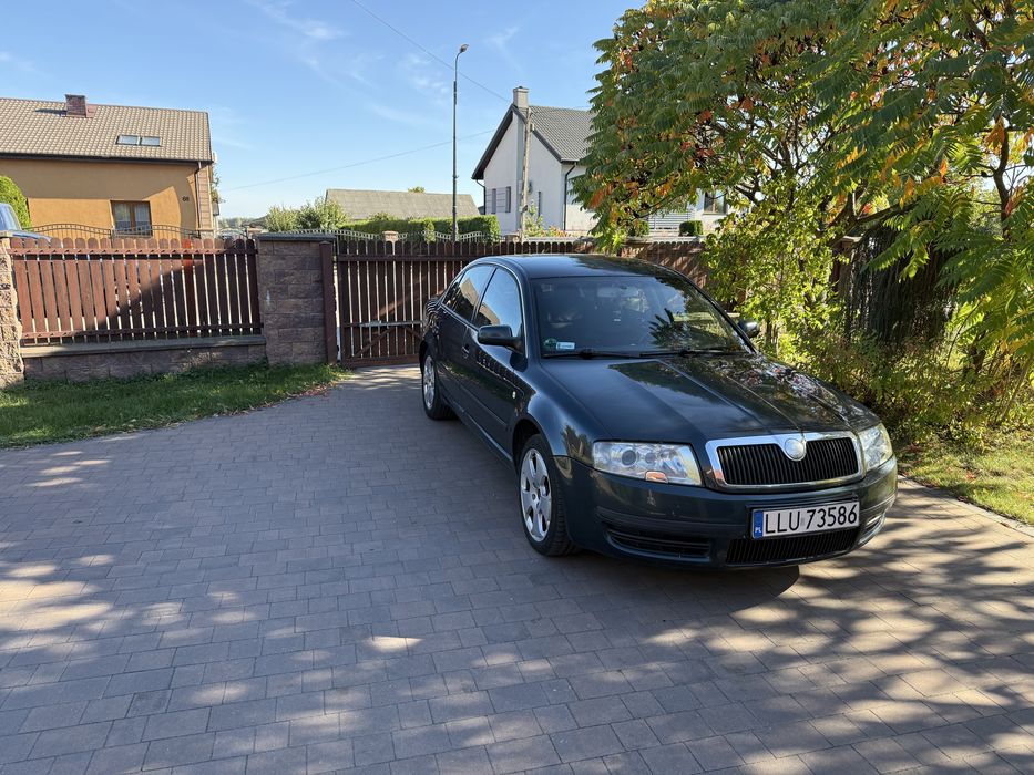 Škoda Superb