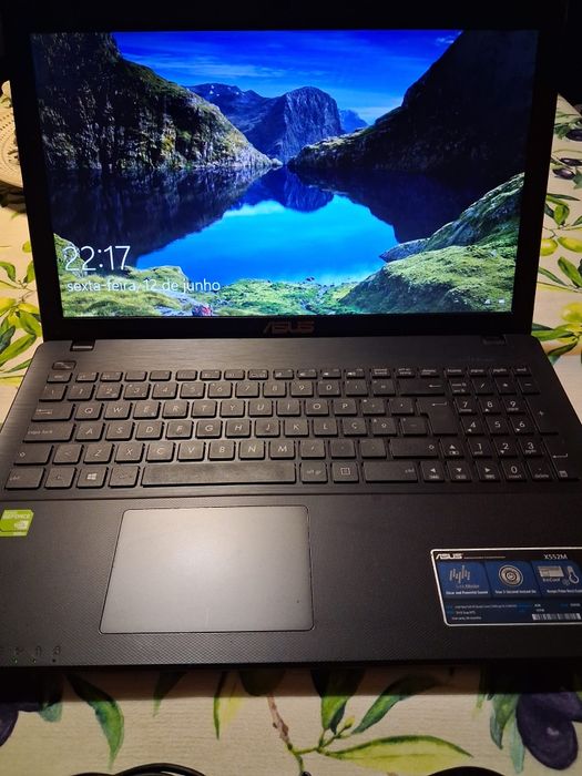 Laptop Asus X552M 512 SSD