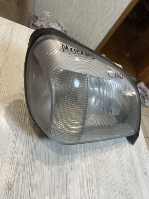 Mercedes-Benz W140 Coupe cl правая фара Glass Bosch 1305544172