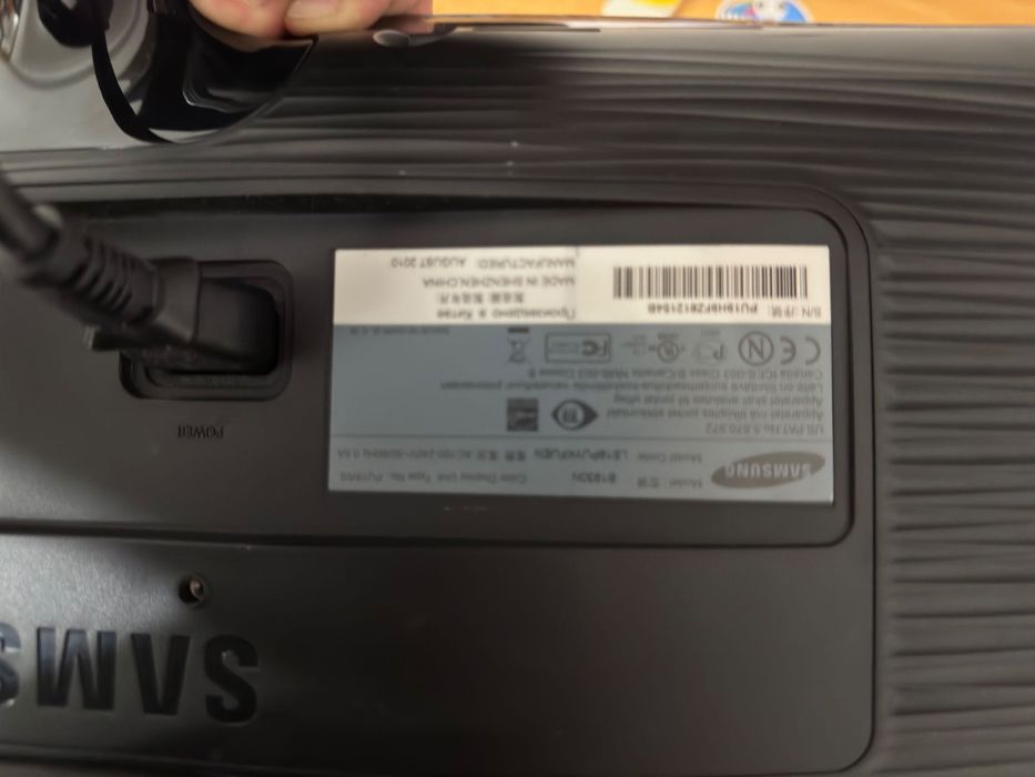 Computador escritório+ Ecrã +teclado