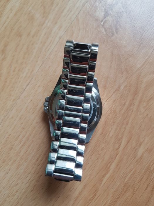 Zegarek damski na rękę