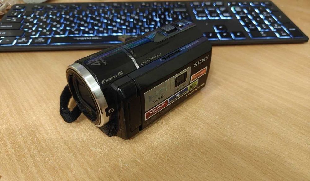 Відеокамера Sony HDR-PJ10E