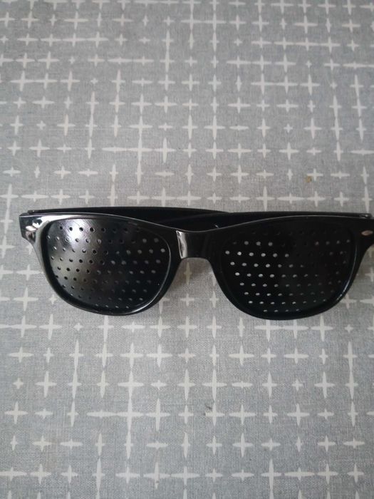 Okulary AJURWEDYJSKIE okulary z dziurkami czarne