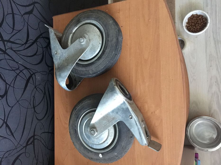 Колеса  для грузовой тачки