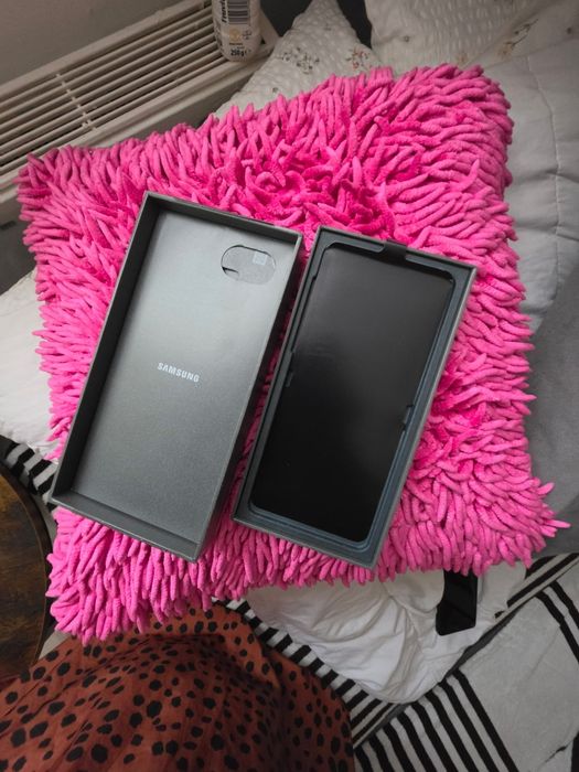Samsung Galaxy Z Flip 7