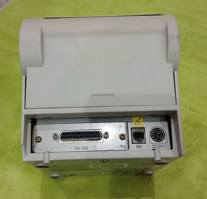 Impressora de recibos Epson falta os carregadores