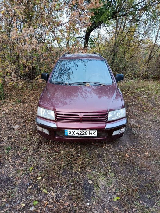 Минивен 7 мест Митсубиси