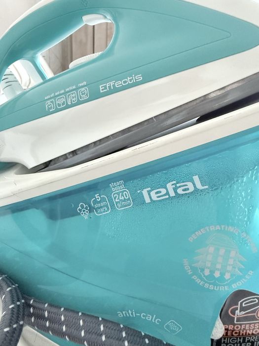 Stacja parowa Tefal Effectis Plus GV6721E0