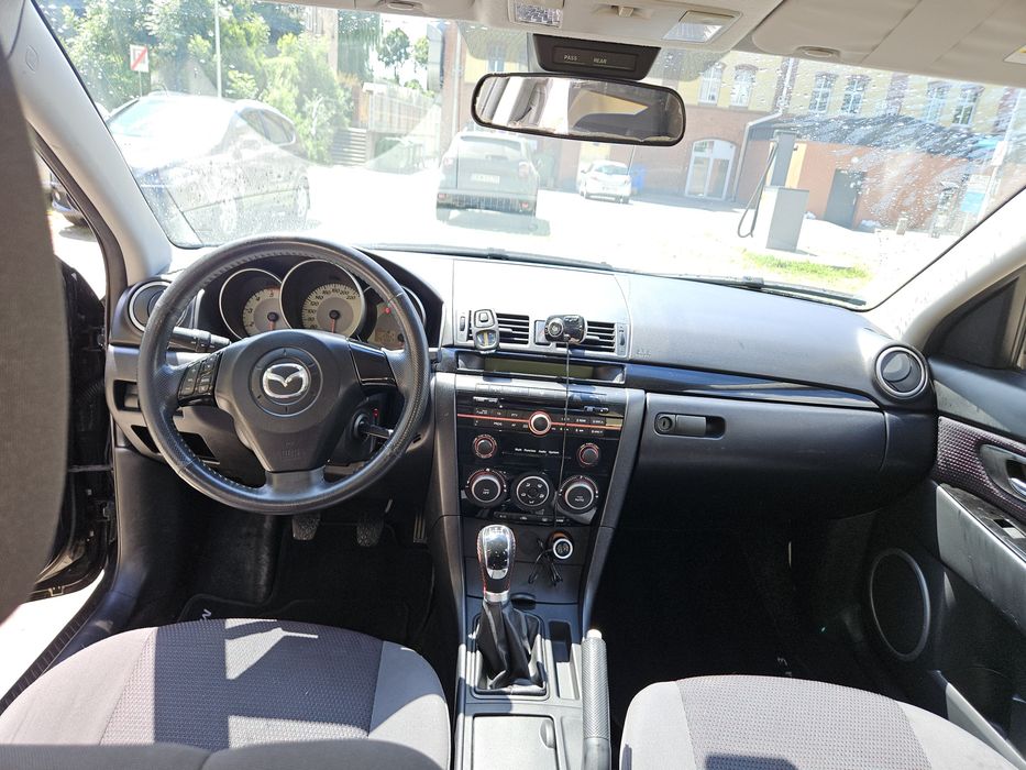 Mazda 3 Hatchback 1.6 Diesel | 2009 | 109 KM | 271 000km