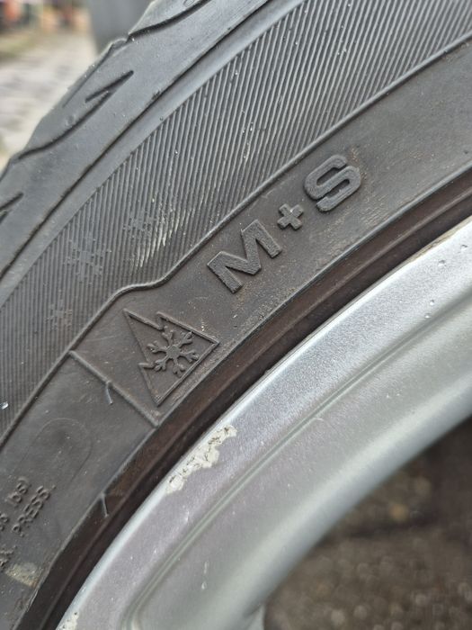 Sprzedam całe Alu  koła Seat, VW, Audi