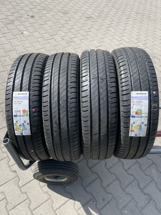 4xMichelin Agilis 3 205/75R16C 2025Rok