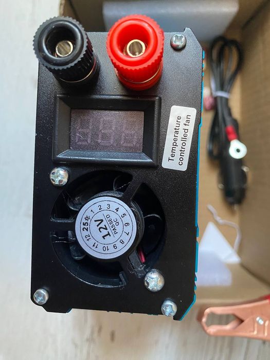 Наявність. Інвертор Tataliken 1000W, 12/220В, безшумний, чистий синус