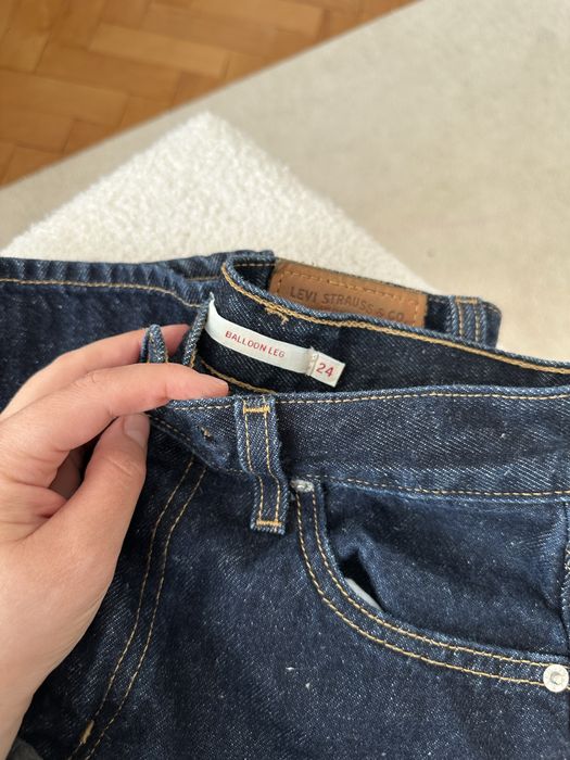 Джинси levis 24 розмір