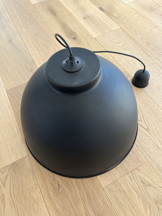 Abajur metalico preto