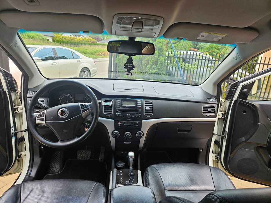 SsangYong/KGM Korando 2.0-2011r