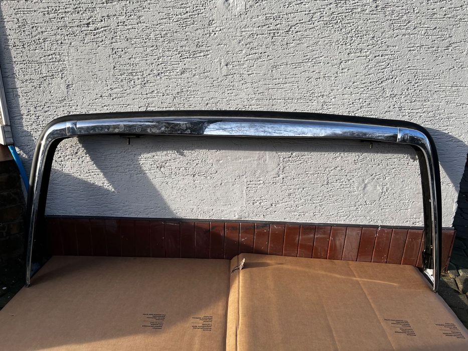 Zderzak tylny Mercedes 107