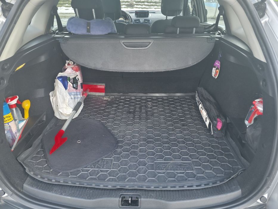 Продам сімейний renault megane 3, 2014 року