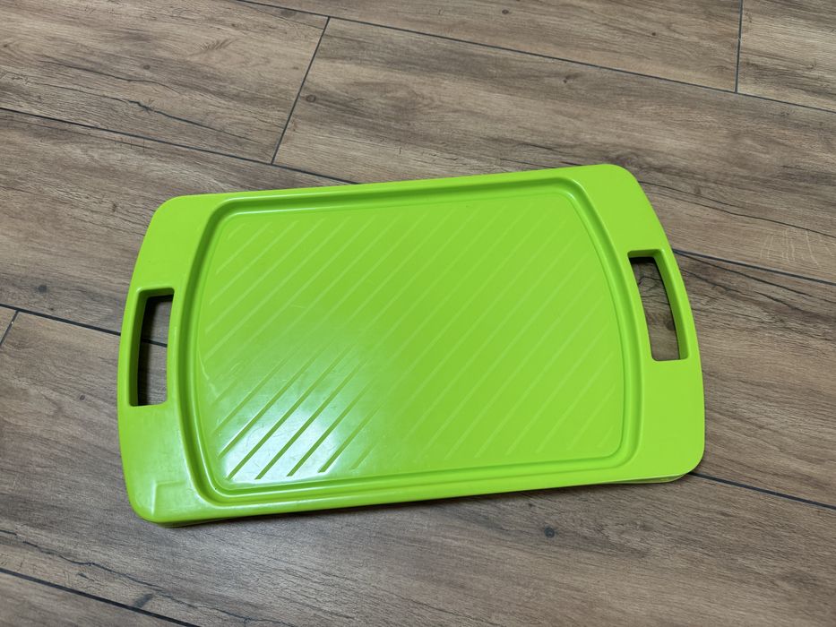 Столик для ноутбука/еды зеленый