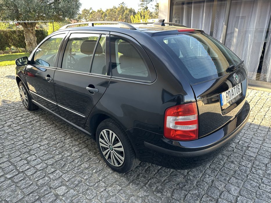 Skoda Fabia 1.2 gasolina