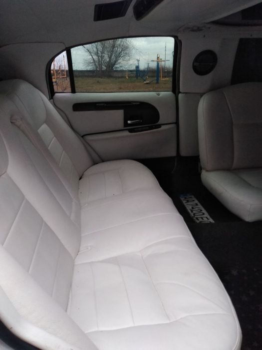 Lincoln Town Car