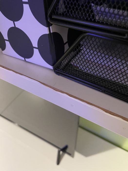 estante com portas  ikea