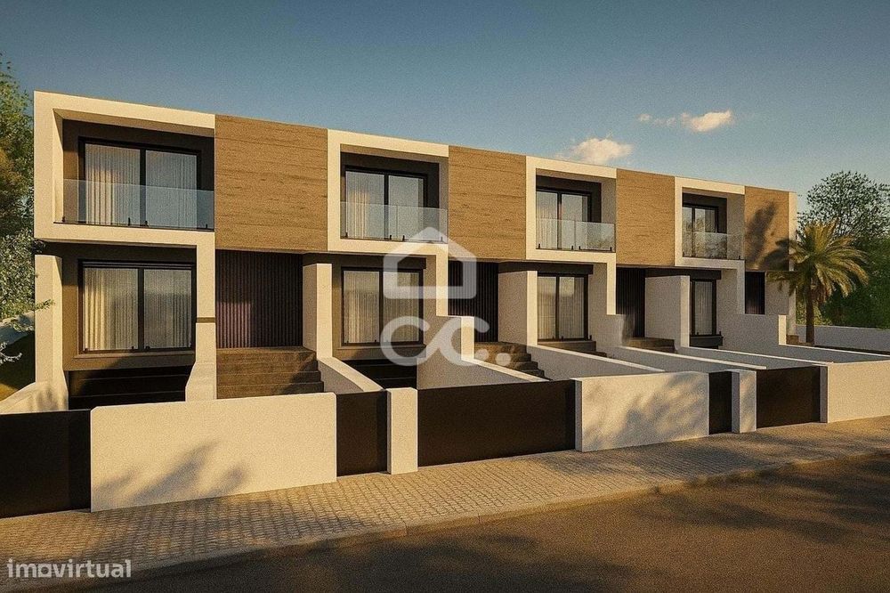 Moradia V3 em Medelo - Fafe