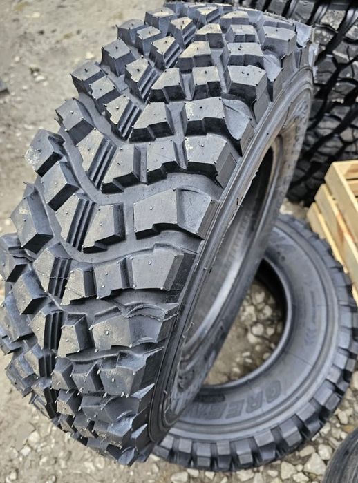Болотяні шини 265/65/17