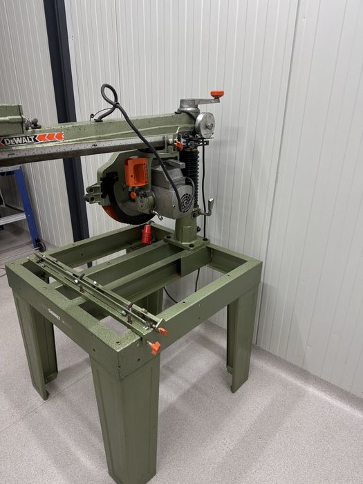 DeWalt 1600s Pila Radialna / ukośnica piła 400mm