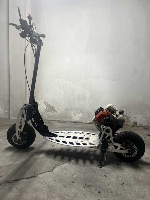 Trotinete a gasolina dobrável 49cc todo-o-terreno