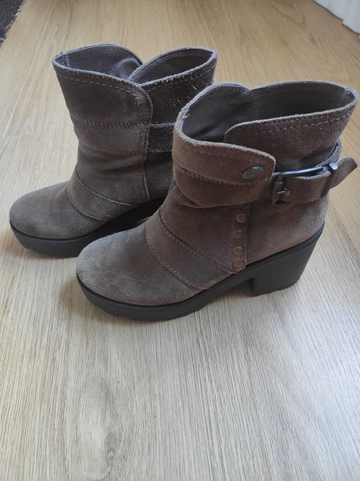 Botas Castanhas nº37