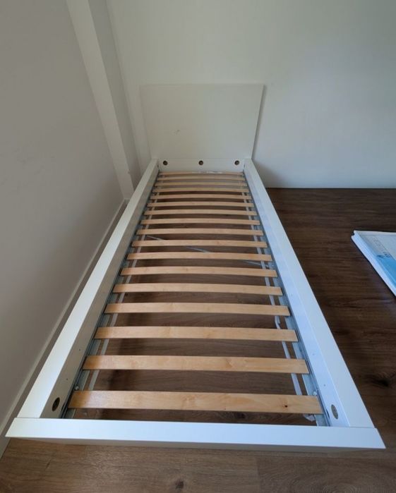 Conjunto de Cama + estrado + colchão IKEA