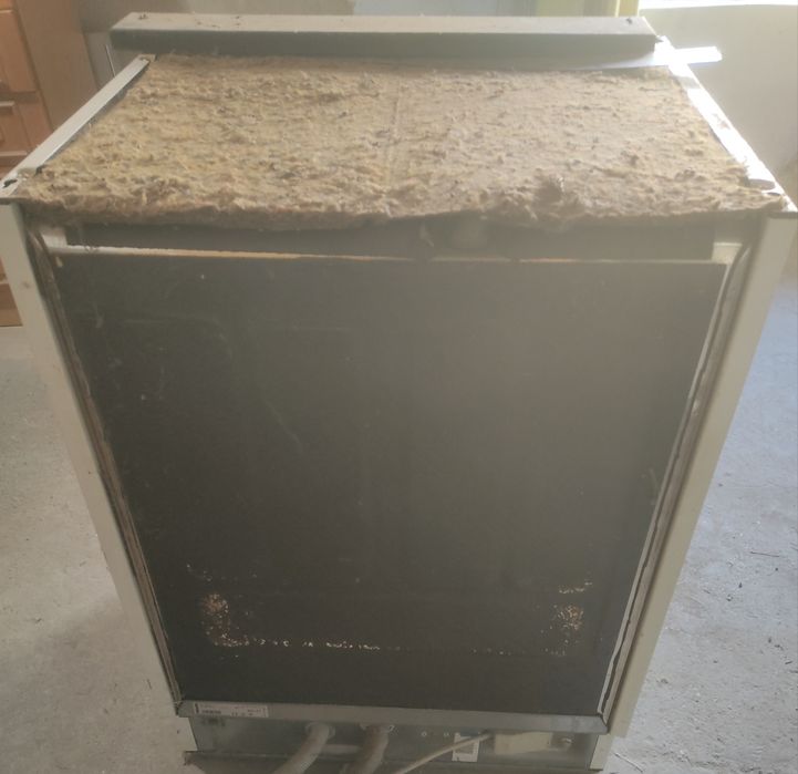 Посудомийна машина Miele