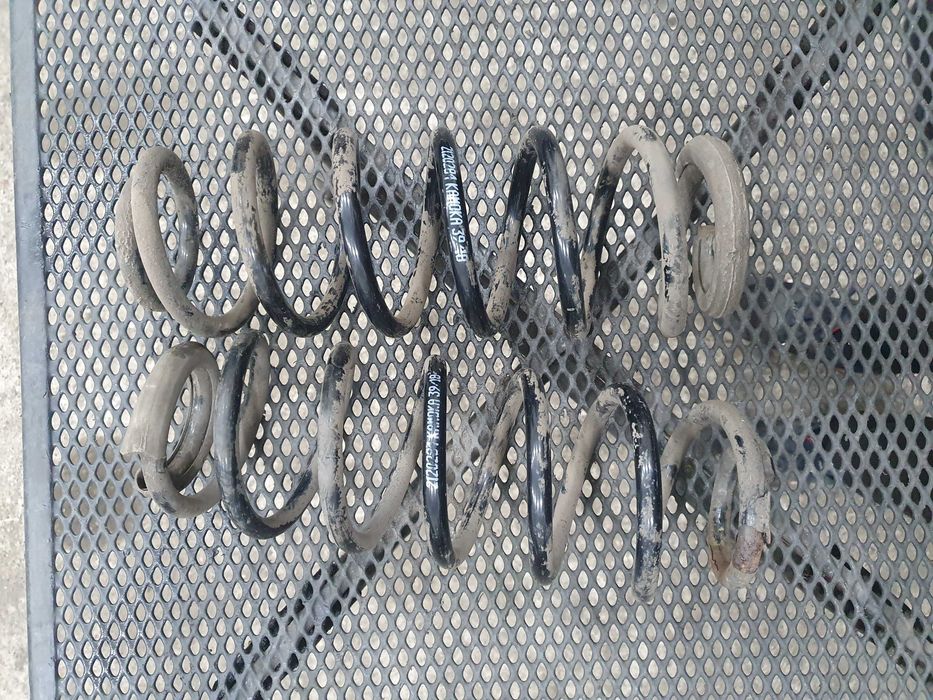 Spreżyna spreżyny tył tylne Peugeot 308 T7 5 drzwi hatchback kpl