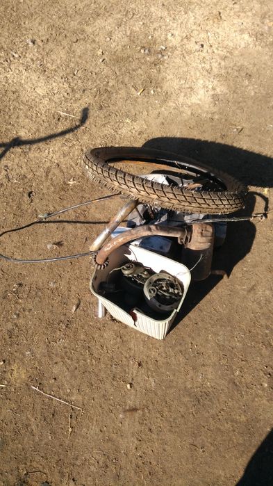 мопед гілера під ремонт