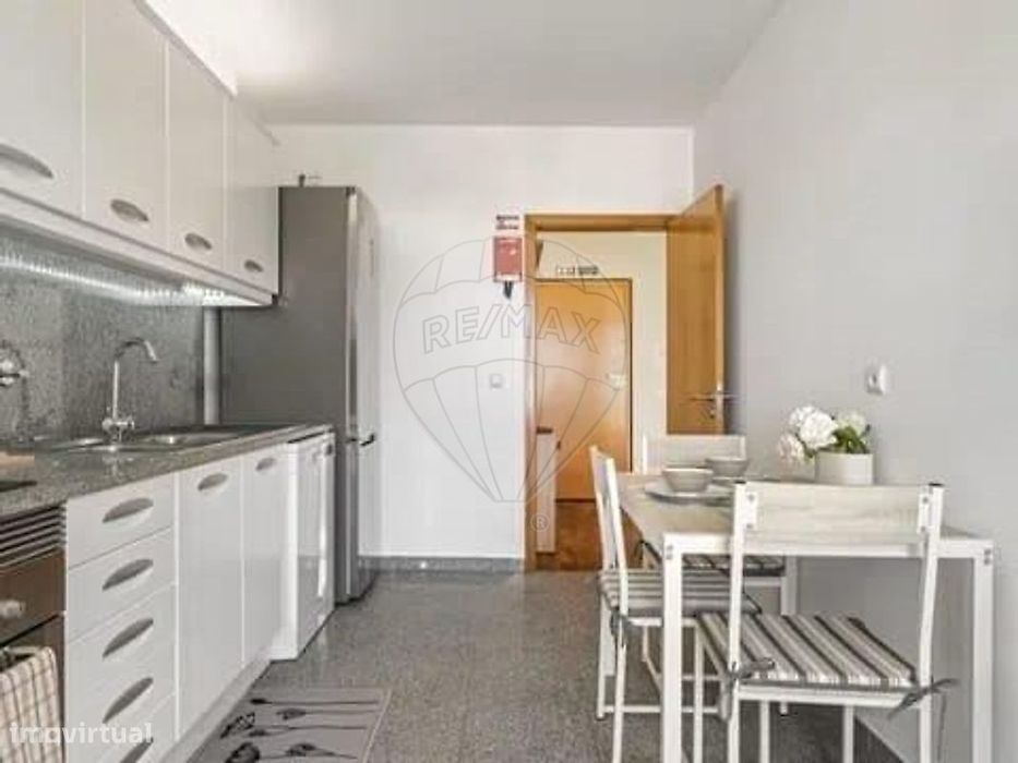 Apartamento T1 para arrendamento