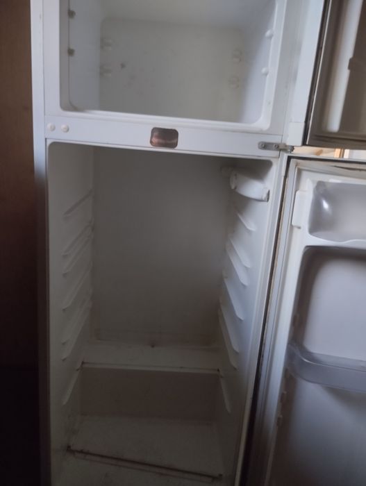 Срочно Продам холодильник